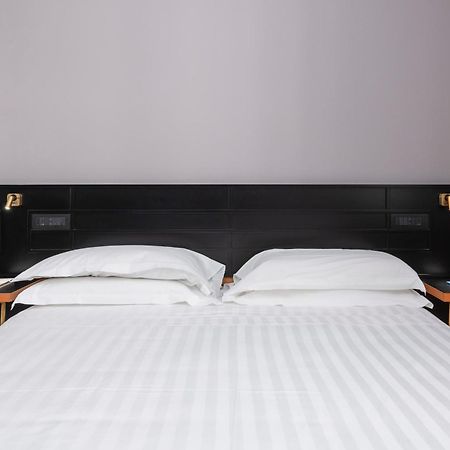 רומא Hotel Valeri מראה חיצוני תמונה