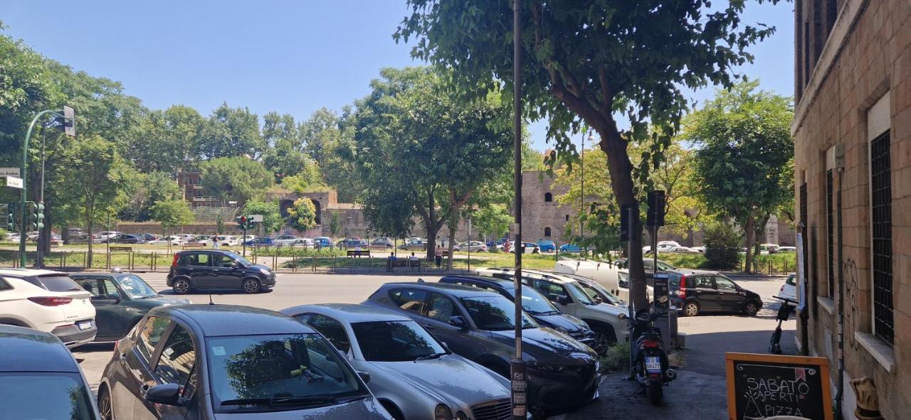 רומא Hotel Valeri מראה חיצוני תמונה