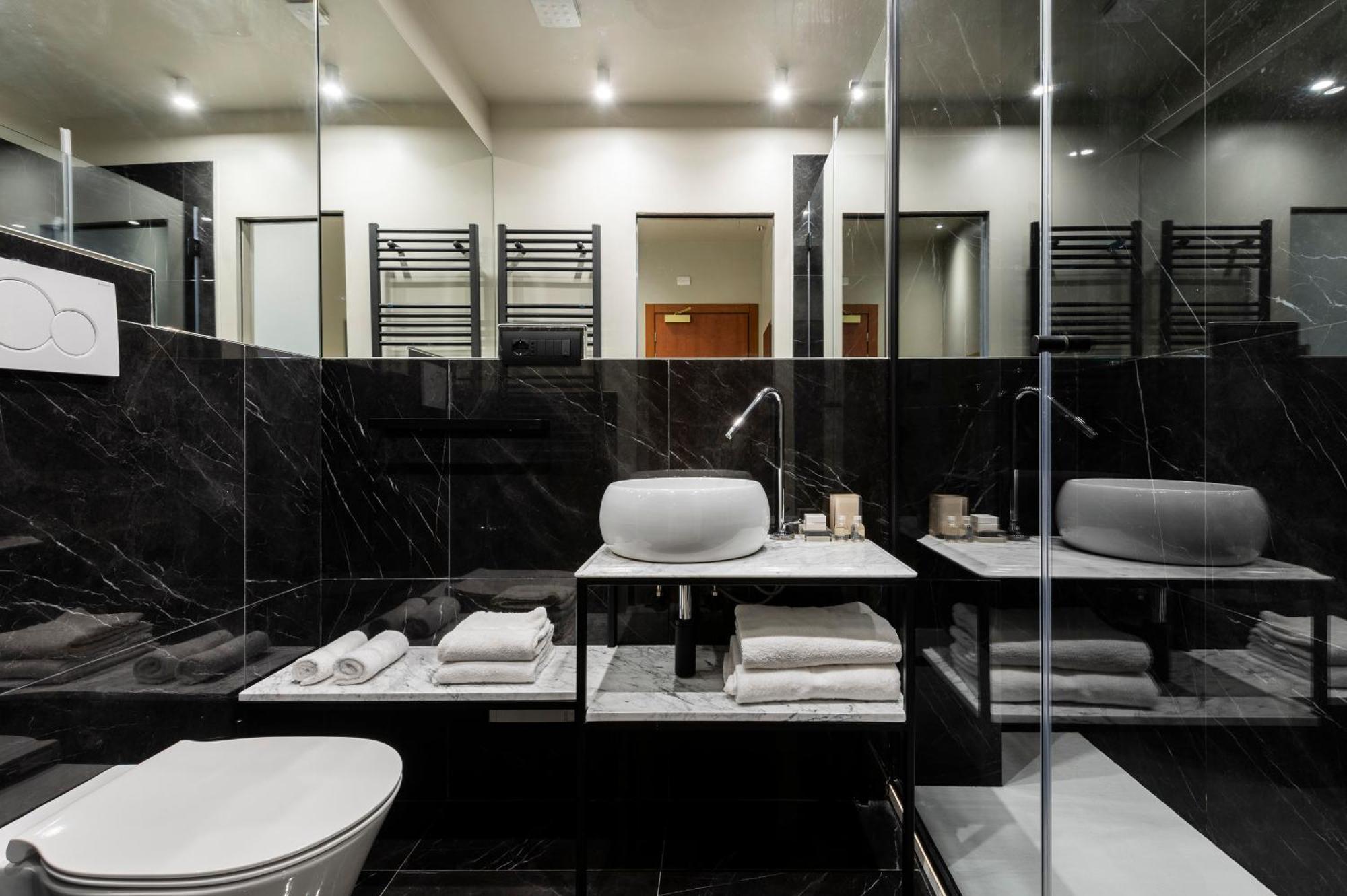 רומא Hotel Valeri מראה חיצוני תמונה